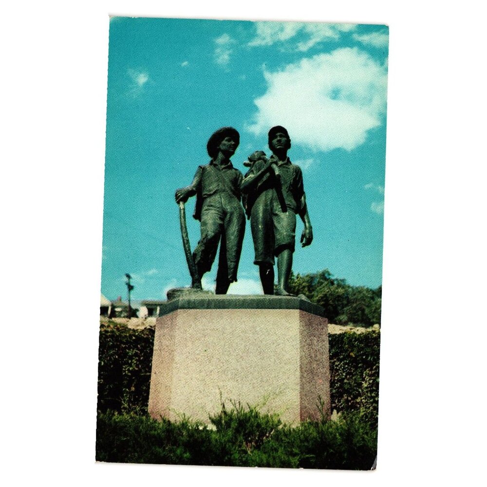 Tom Huck Statue Cardiff Hill Hannibal MO Vintage Postcard Bronze Artwork Dexter